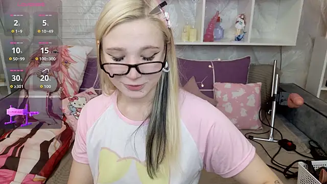 MeowkaKitty online show from 09-30-25, 01:33