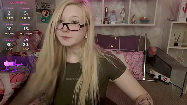 MeowkaKitty online show from 01-08-26, 03:01