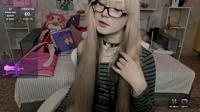 MeowkaKitty online show from 04-01-26, 01:30