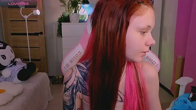 Britney Lynch online show from 11-09-25, 08:35