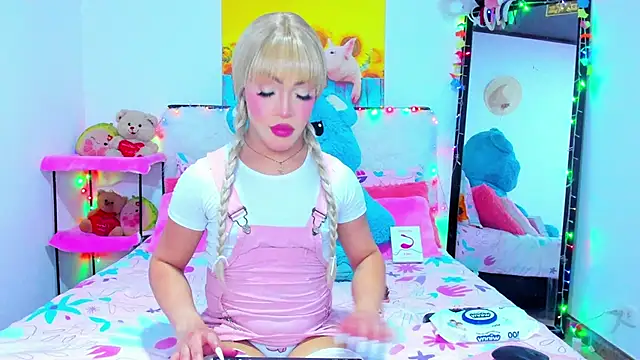 Candy Candy   online show from 10-24-25, 09:36