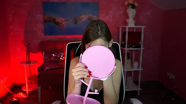 EllaHorton online show from 04-12-26, 07:11