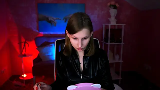 EllaHorton online show from 04-19-26, 03:02