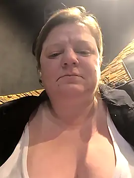 jusichka online show from 02-21-26, 06:43