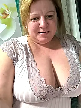 jusichka online show from 11-21-25, 07:46