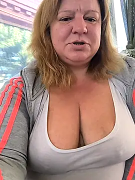 jusichka online show from 10-13-25, 05:53