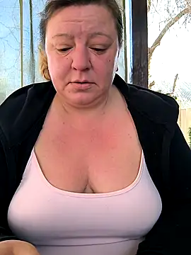Snapshot of jusichka chatting on 04-22-26, 05:58 jusichka online show from 04-22-26, 05:58