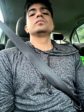 yObal-hot online show from 10-20-25, 12:38