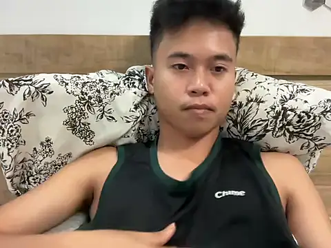 Snapshot of Asiantwink21 chatting on 09-22-25, 06:52 Asiantwink21 online show from 09-22-25, 06:52