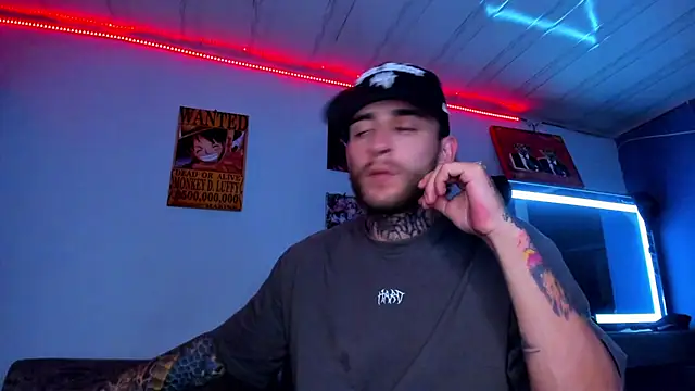 Snapshot of Drako_Lamar chatting on 03-09-26, 02:26 Drako Lamar online show from 03-09-26, 02:26