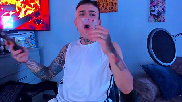 Snapshot of Drako_Lamar chatting on 01-17-26, 04:32 Drako Lamar online show from 01-17-26, 04:32