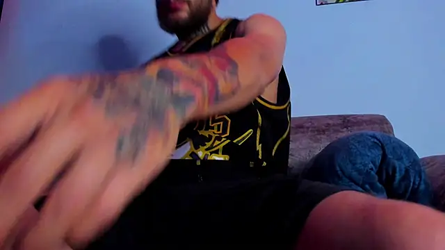 Drako Lamar online show from 09-23-25, 01:01