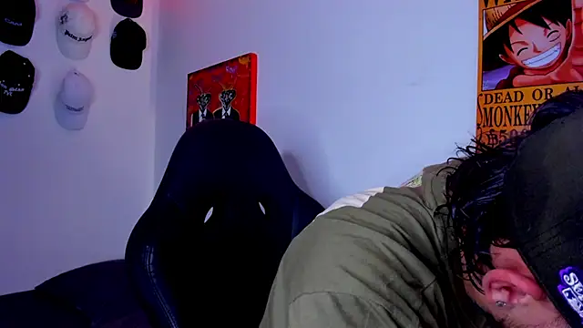 Snapshot of Drako_Lamar chatting on 04-14-26, 01:43 Drako Lamar online show from 04-14-26, 01:43