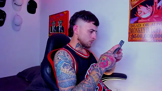 Snapshot of Drako_Lamar chatting on 04-08-26, 10:55 Drako Lamar online show from 04-08-26, 10:55