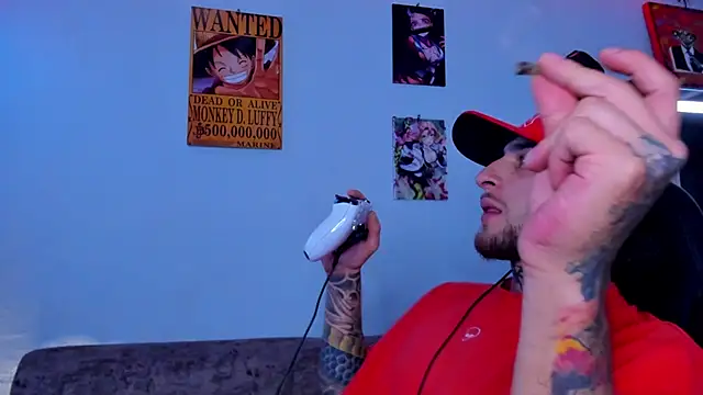 Snapshot of Drako_Lamar chatting on 03-18-26, 04:04 Drako Lamar online show from 03-18-26, 04:04