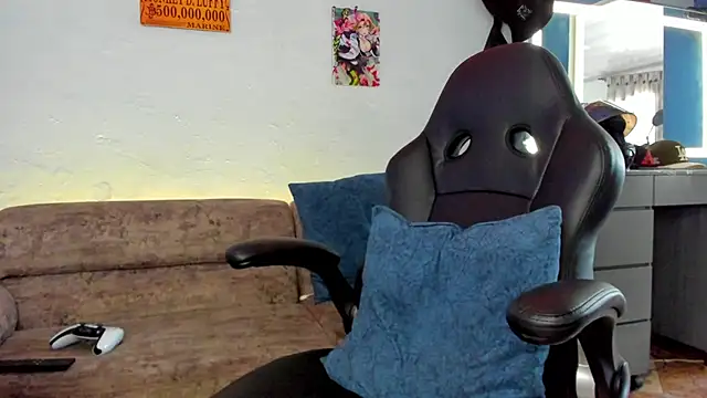 Snapshot of Drako_Lamar chatting on 03-20-26, 04:30 Drako Lamar online show from 03-20-26, 04:30