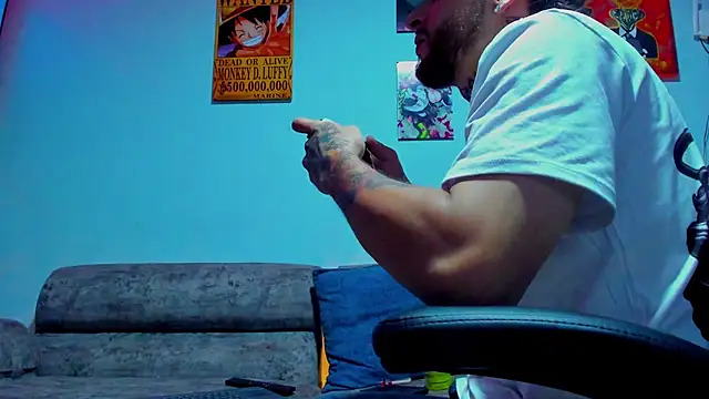 Drako Lamar online show from 10-14-25, 02:34