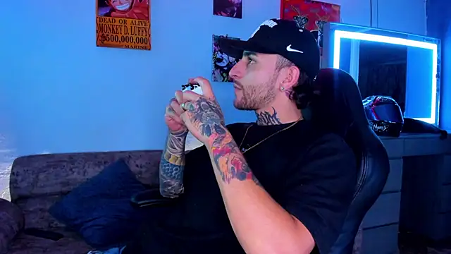 Snapshot of Drako_Lamar chatting on 02-20-26, 03:47 Drako Lamar online show from 02-20-26, 03:47