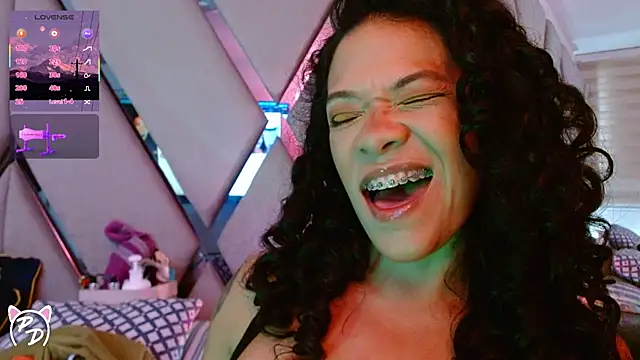 paula daniela1 online show from 07-24-26, 09:44