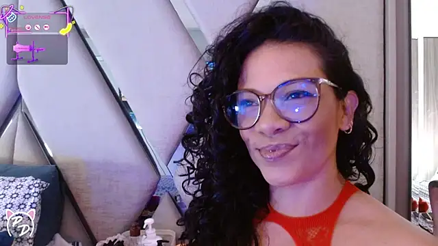 Snapshot of paula_daniela1 chatting on 06-09-26, 09:05 paula daniela1 online show from 06-09-26, 09:05