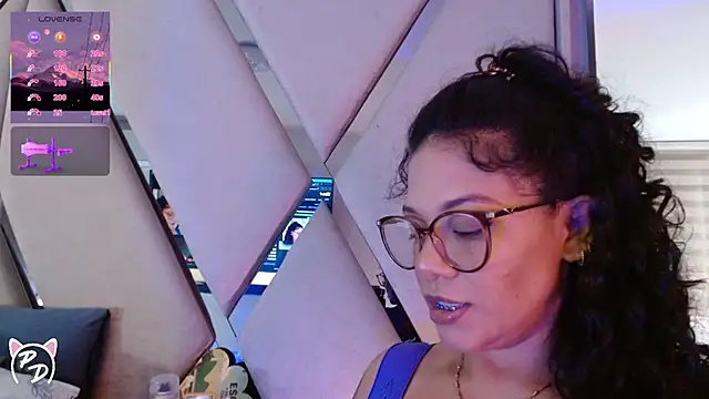 paula daniela1 online show from 06-24-26, 09:45
