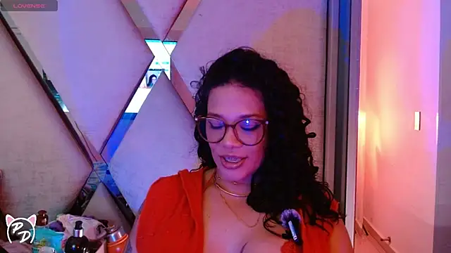 Snapshot of paula_daniela1 chatting on 06-03-26, 09:52 paula daniela1 online show from 06-03-26, 09:52