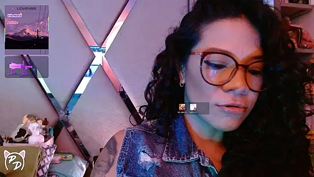 paula daniela1 online show from 07-25-26, 09:54