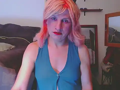Snapshot of LorenJade chatting on 05-08-26, 07:45 LorenJade online show from 05-08-26, 07:45
