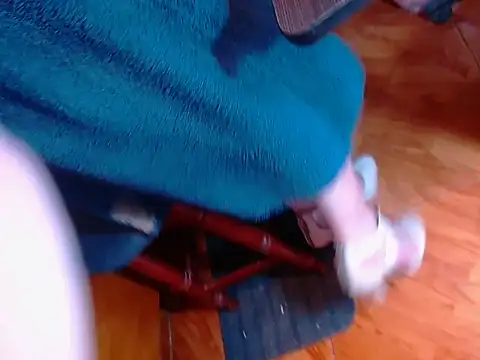 LorenJade online show from 01-11-26, 10:11