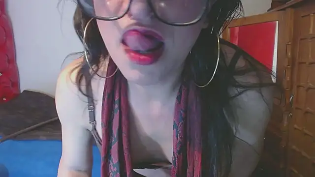 LorenJade online show from 03-23-26, 07:52