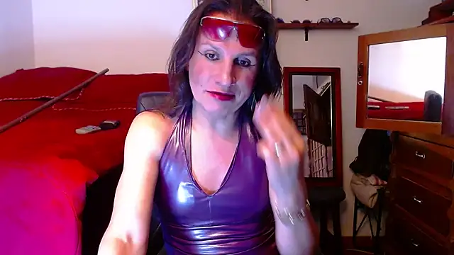 LorenJade online show from 07-18-26, 07:28