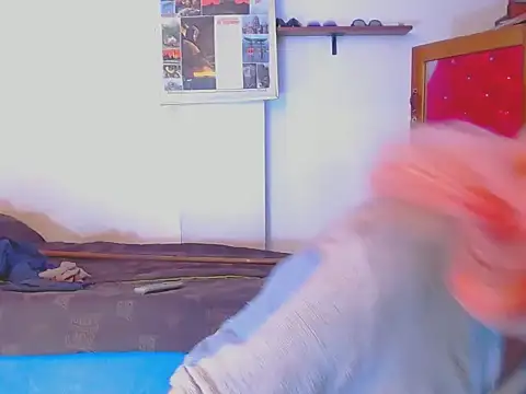 LorenJade online show from 02-15-26, 11:47