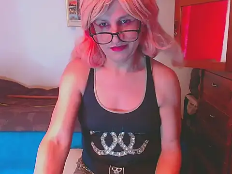 LorenJade online show from 02-13-26, 07:52