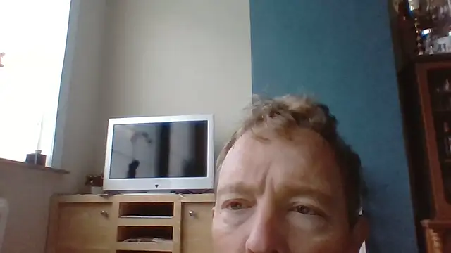 bertolini online show from 10-08-25, 06:26