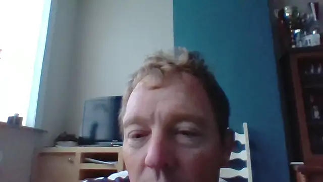 bertolini online show from 10-25-25, 07:18