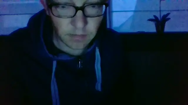 Snapshot of bertolini chatting on 05-17-26, 07:58 bertolini online show from 05-17-26, 07:58