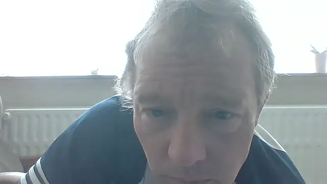 Snapshot of bertolini chatting on 04-26-26, 08:11 bertolini online show from 04-26-26, 08:11