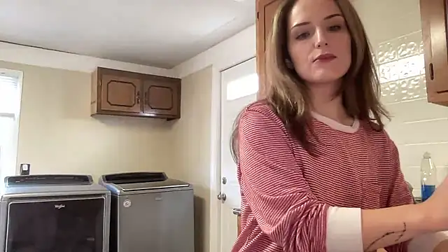 sexylilly69 online show from 02-12-26, 08:19