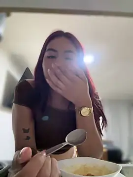 Zarah Blare online show from 02-19-25, 03:50