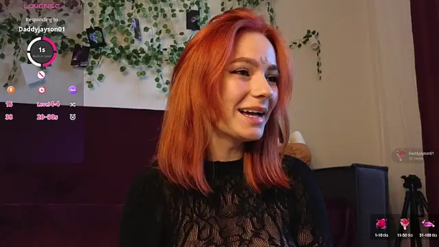 girl with snaketatto0 online show from 09-20-25, 03:33