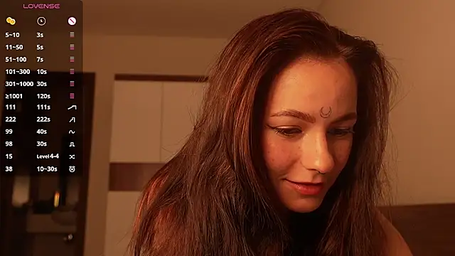 girl with snaketatto0 online show from 03-21-26, 02:57