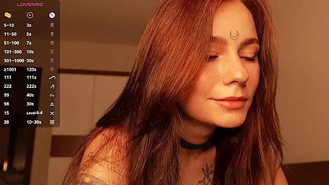 girl with snaketatto0 online show from 03-30-26, 01:51