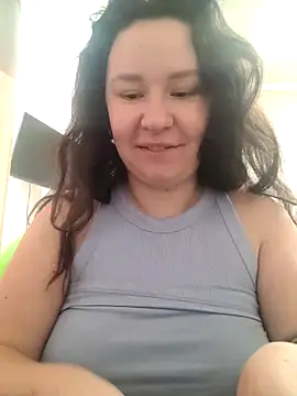 AlexaLexie online show from 11-14-25, 08:40