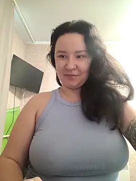 AlexaLexie online show from 11-13-25, 09:35