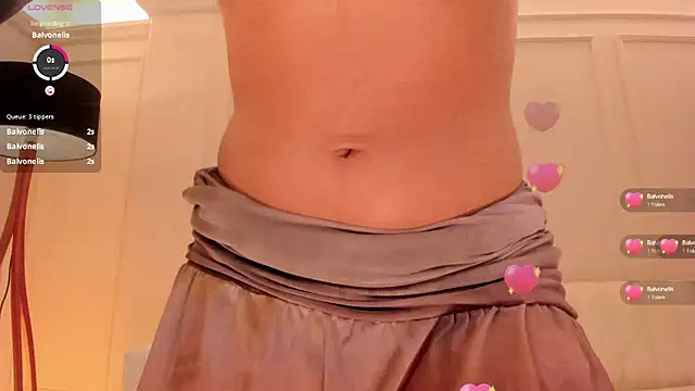 Snapshot of GigiLee_ chatting on 01-07-25, 10:52 GigiLee  online show from 01-07-25, 10:52