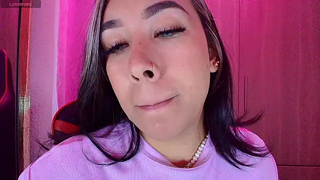 leahtemptation3 online show from 03-19-26, 08:36