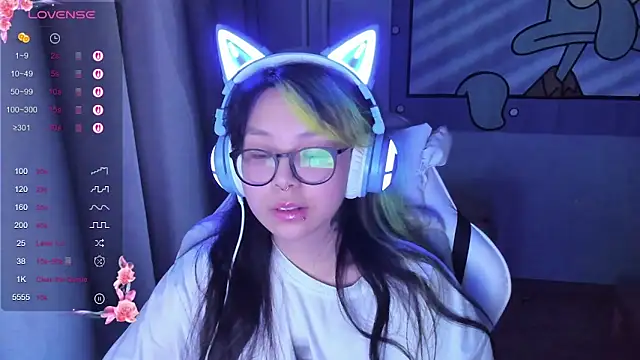 Snapshot of maydaykimmy chatting on 03-09-25, 09:57 maydaykimmy online show from 03-09-25, 09:57