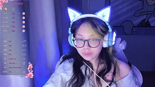 Snapshot of maydaykimmy chatting on 02-02-25, 12:19 maydaykimmy online show from 02-02-25, 12:19