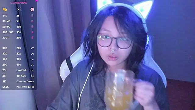 maydaykimmy online show from 04-10-26, 09:44