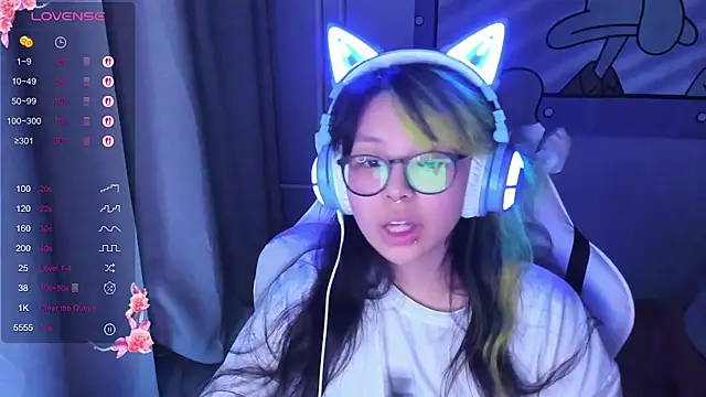 Snapshot of maydaykimmy chatting on 03-09-25, 02:50 maydaykimmy online show from 03-09-25, 02:50